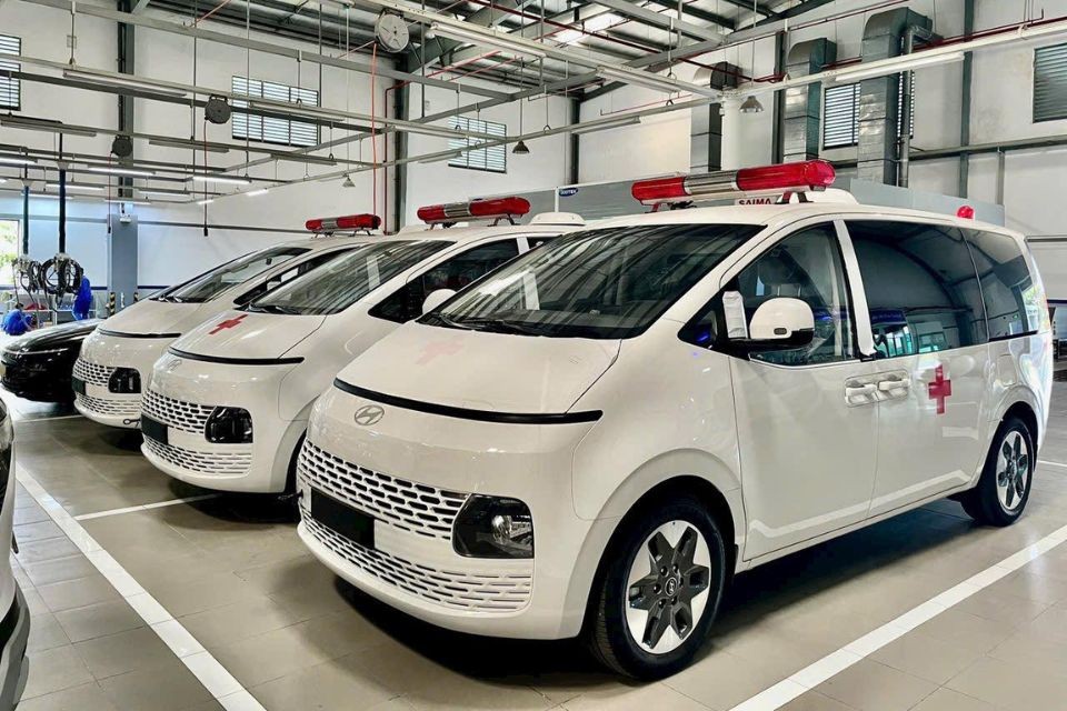 Hình ảnh Staria Cứu Thương 32 Staria-cuu-thuong