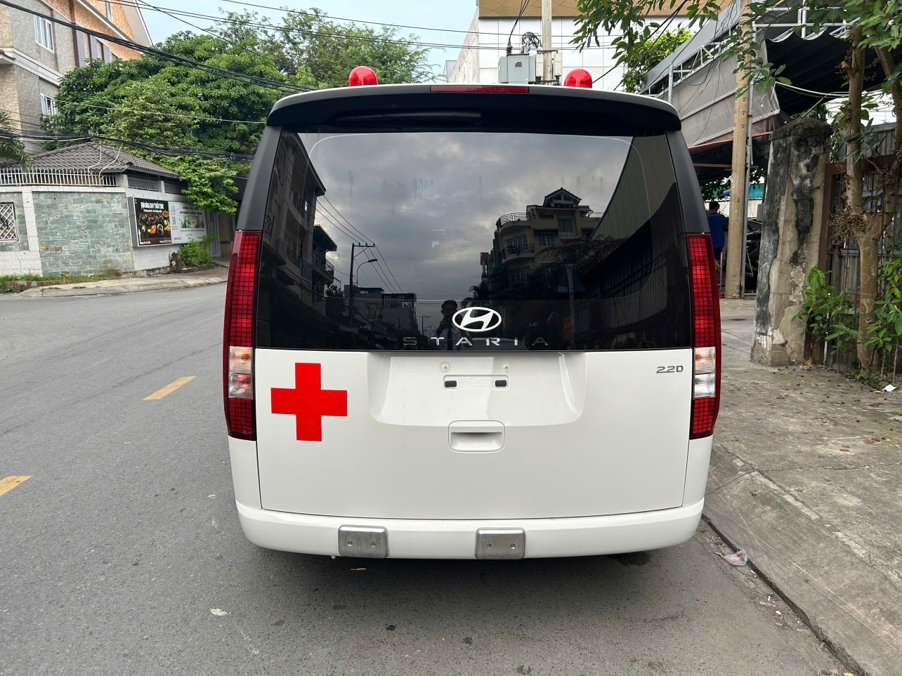 Hình ảnh Staria Cứu Thương 35 Staria-cuu-thuong