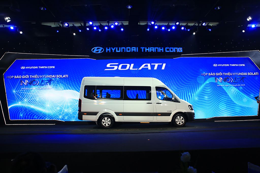 Read more about the article Hyundai Solati 16 Chỗ Có Gì Để So Sánh Với Ford Transit
