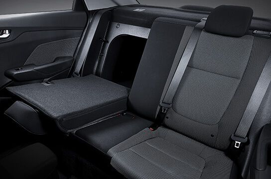 Hình ảnh Hyundai Accent 11 Hình Ảnh Hyundai Accent 7