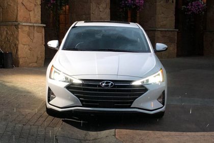 Hình Ảnh Thực Tế Của Hyundai Elantra 2019