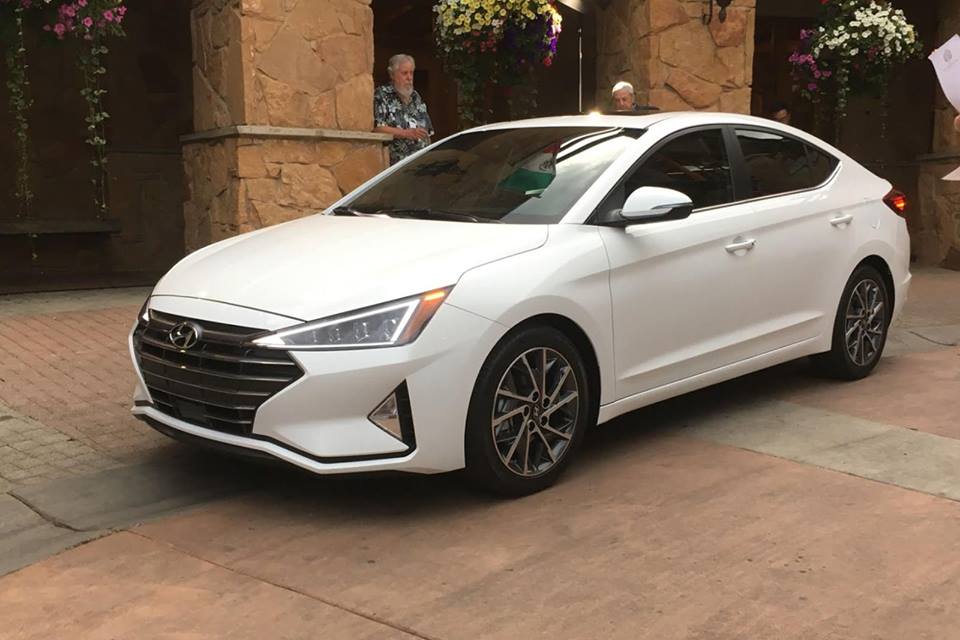 Chi tiết 6 màu 4 phiên bản của Hyundai Elantra 2019