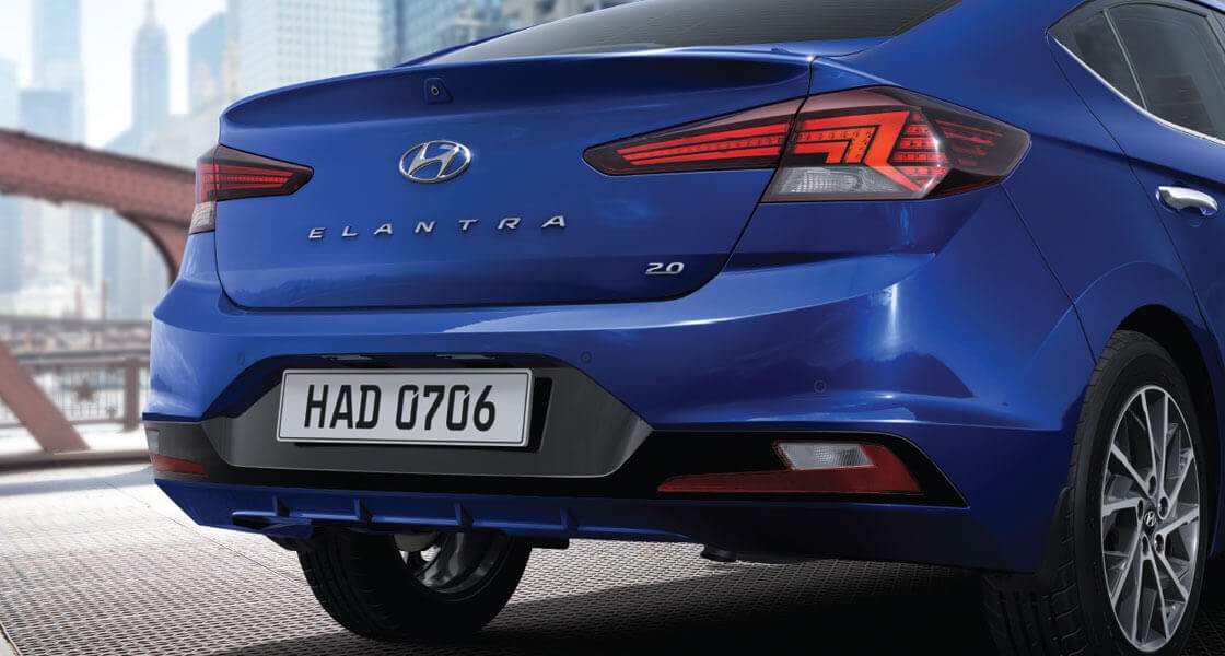Hình ảnh Hyundai Elantra 2021 121 duoi xe hyundai elantra 2019