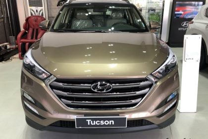 Hình ảnh Tucson 2.0 màu vàng cát (Nâu đồng)
