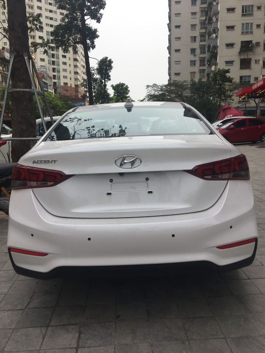Hình Ảnh Giá Mới Cho Xe Hyundai Accent 2019 Khi Thêm 2 Trang Bị Mới 3