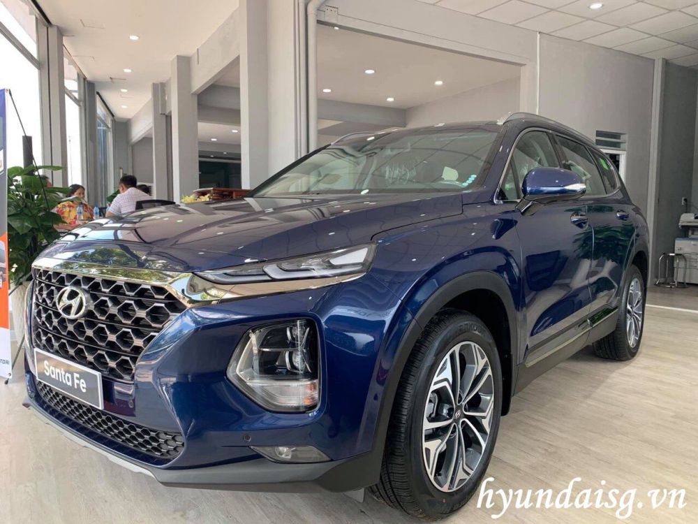 Read more about the article Hướng dẫn sử dụng xe Hyundai Santafe cho người mới