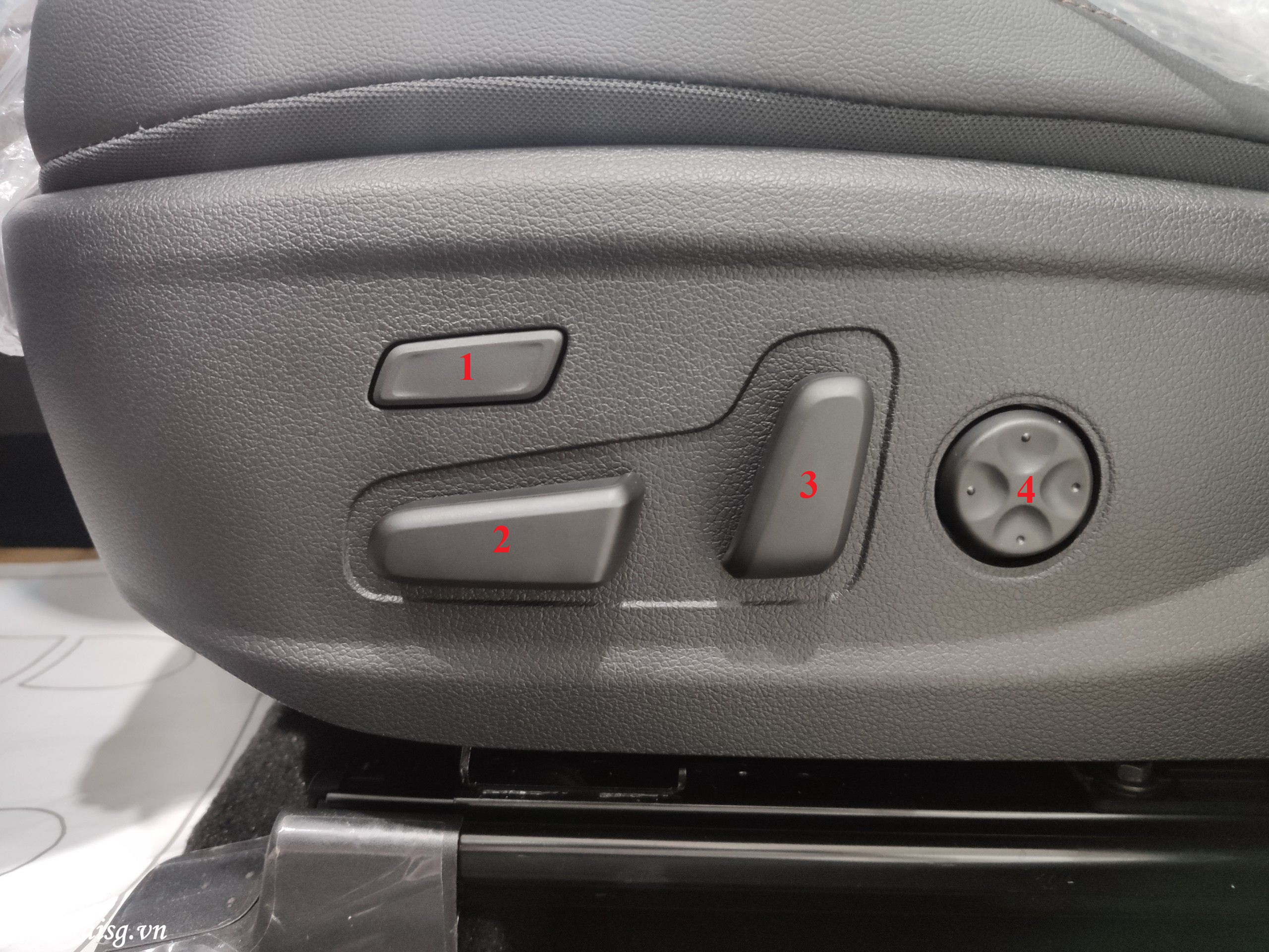 Hình ảnh Hướng dẫn sử dụng xe Hyundai Santafe cho người mới 19 Hình Ảnh Hướng dẫn sử dụng xe Hyundai Santafe cho người mới 18