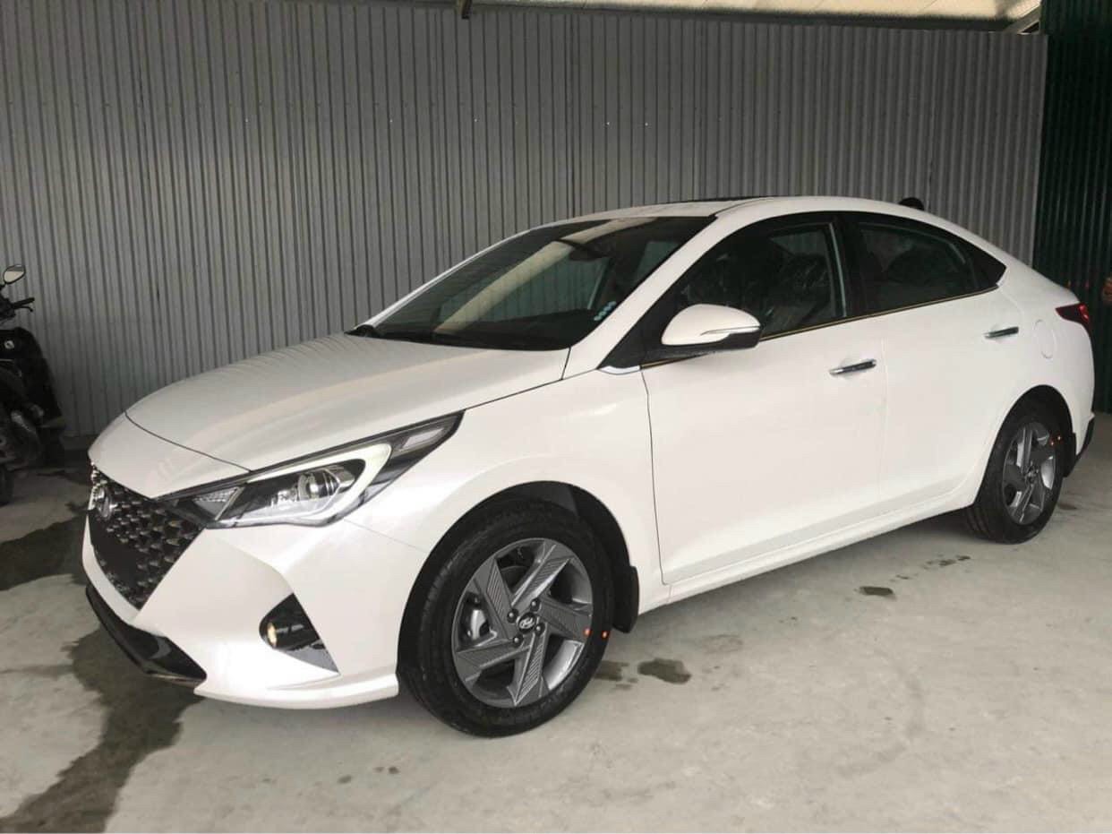 Mua xe Hyundai Accent trả góp Bán xe Accent 2022 giá rẻ