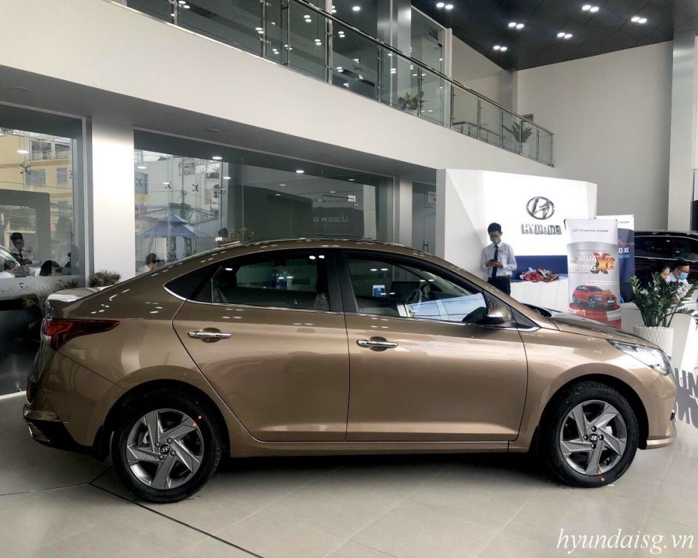 Hình ảnh Accent 2021 Đặc biệt màu vàng cát màu đồng  Hyundai Sài Gòn