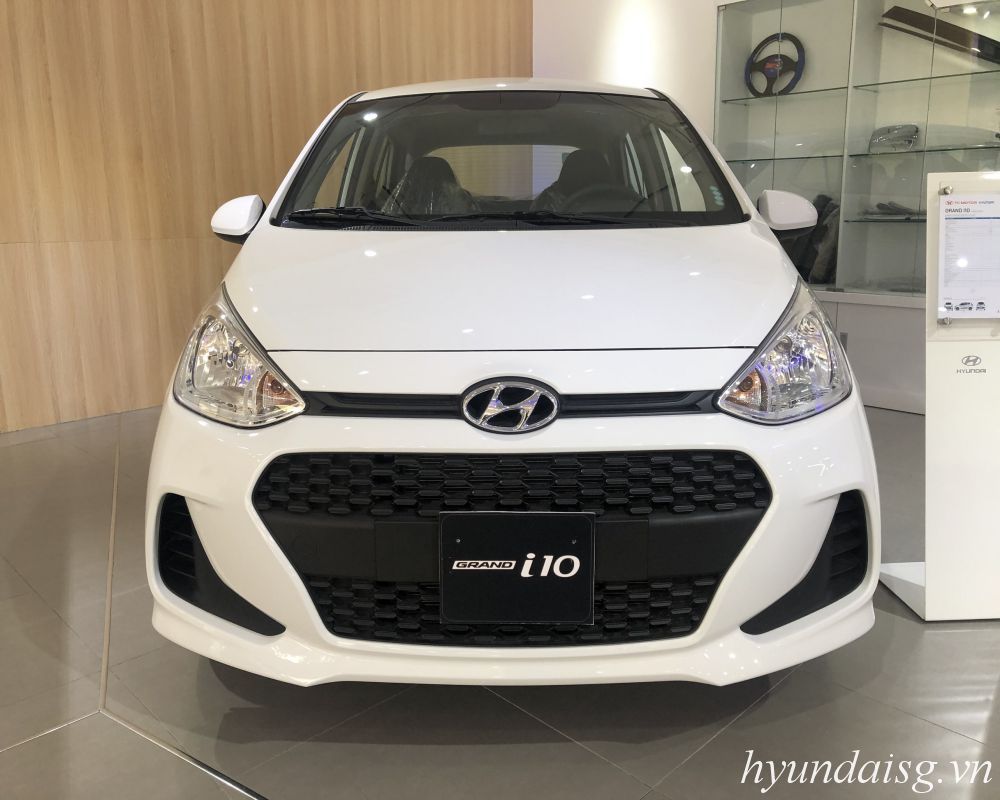 Hình ảnh I10 Hatchback Base (Tiêu chuẩn) màu trắng - Hyundai Sài Gòn