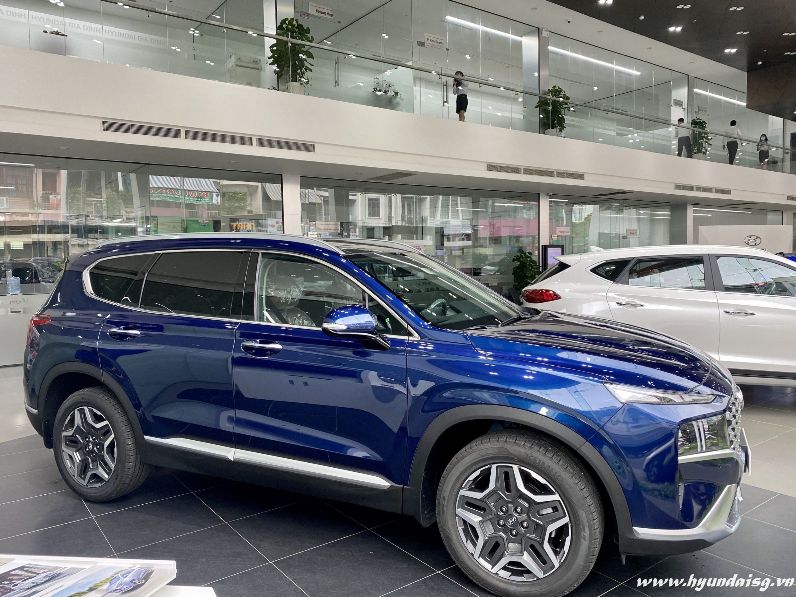 Hyundai Santafe Màu Bạc 2022 Hình ảnh tính năng option  Kênh xe Hyundai