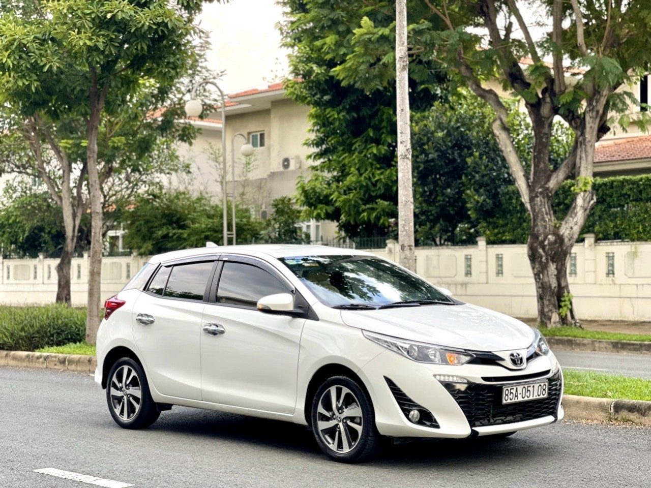 Hình Ảnh Toyota Yaris G 2019 màu trắng 6