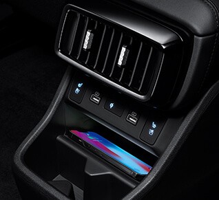 Hình Ảnh Hyundai Custin 2025 96