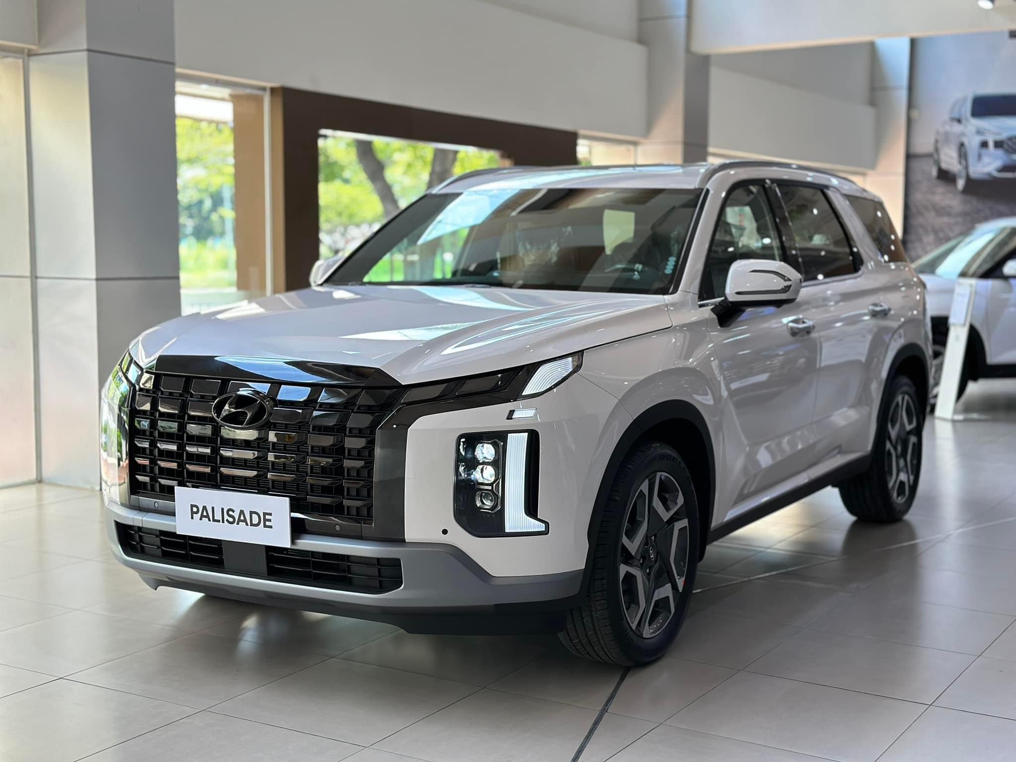 Hình ảnh Bảng giá và ưu đãi xe Hyundai Tháng 6/2024 6 Hyundai Palisade 2024