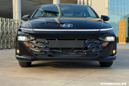 Hình Ảnh Hyundai Accent 2025 Màu Đen